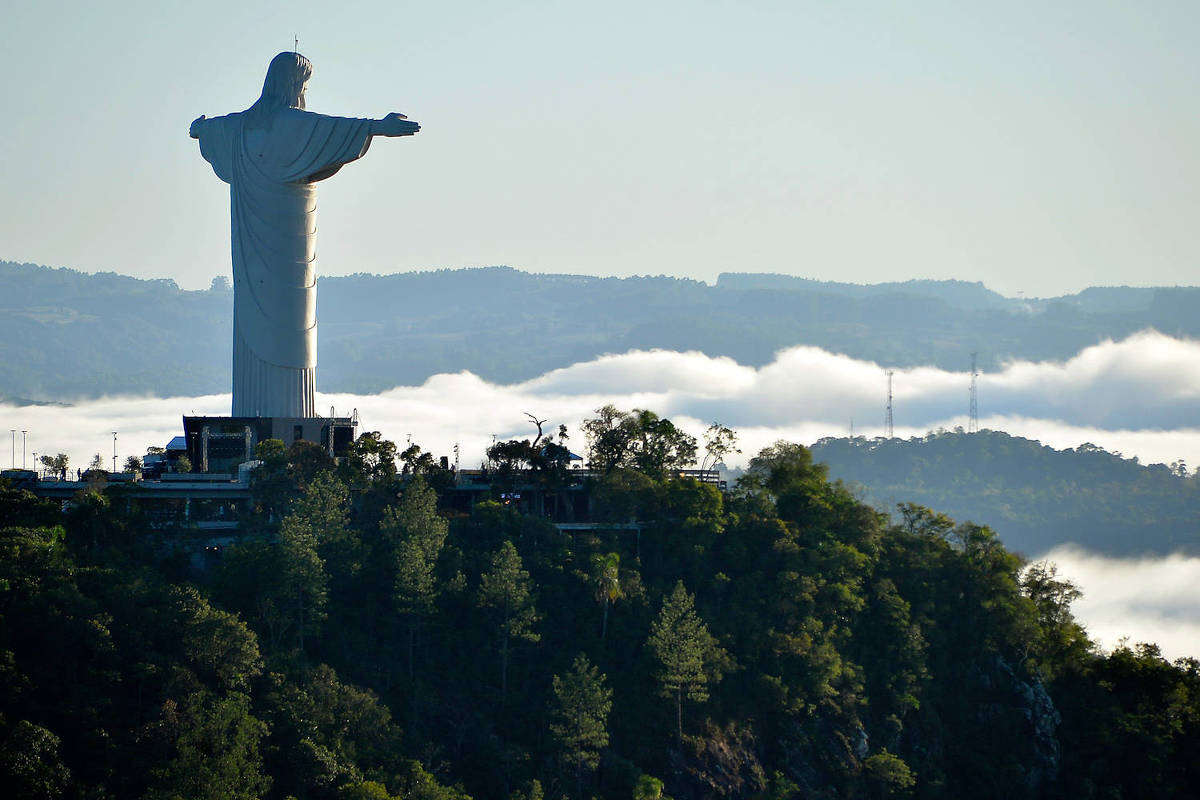 Cristo maior que o do Rio de Janeiro é inaugurado no RS – 06/04/2025 – Cotidiano