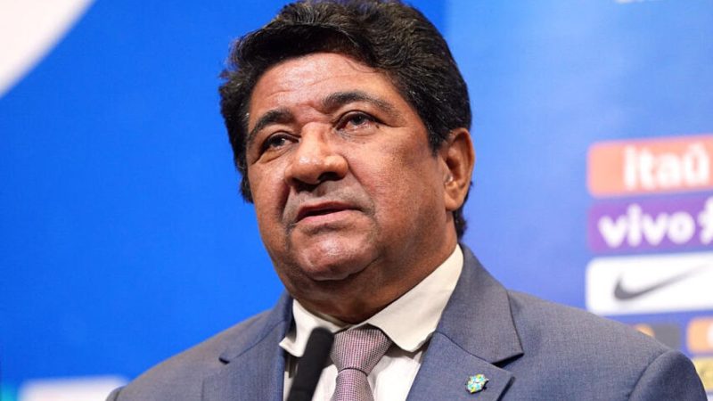 Futebol brasileiro entra em colapso