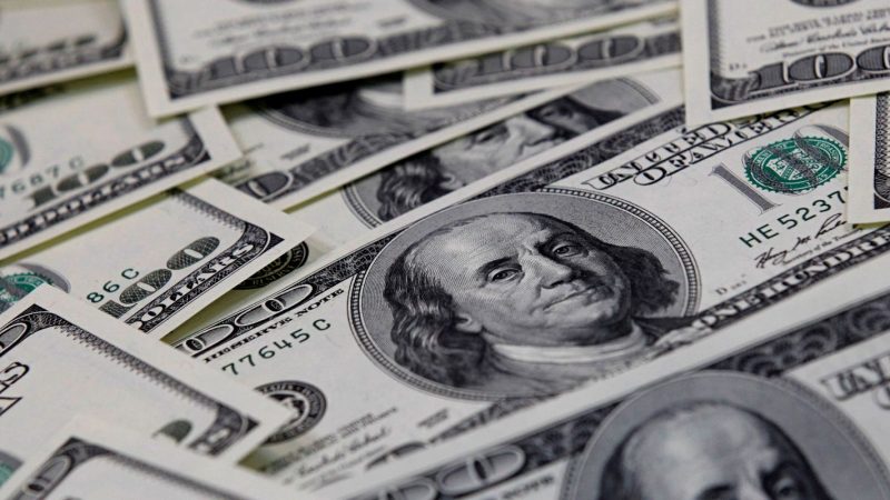 Dólar cai para R$ 5,42 após declarações de presidente do Fed