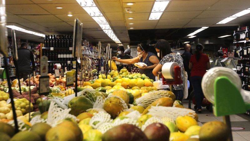 Cesta básica de S.Paulo está estável, diz pesquisa do Procon e Dieese
