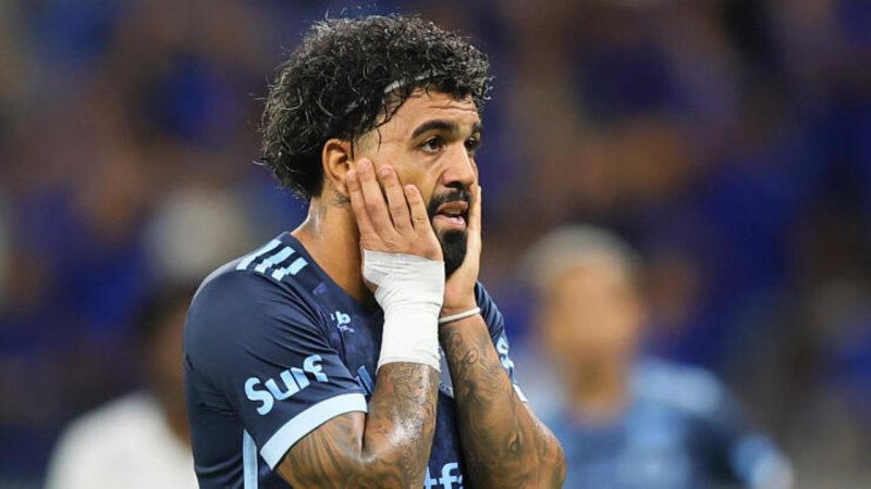 Ex-Athletico, Alexandre Mattos é criticado oor dono de SAF do Cruzeiro