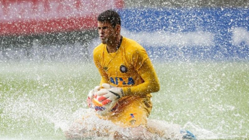Ex-Athletico, goleiro ganha indenização da TV Globo