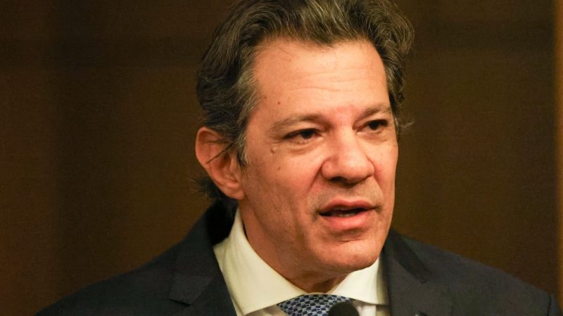 Governo prepara medida para oferecer crédito barato ao trabalhador