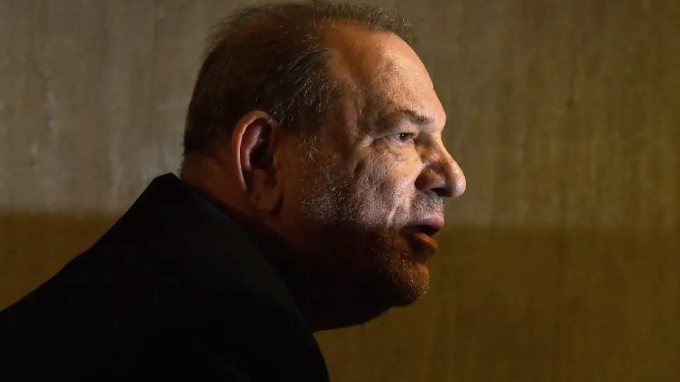 Harvey Weinstein se compara a Justin Baldoni em ataque ao New York Times