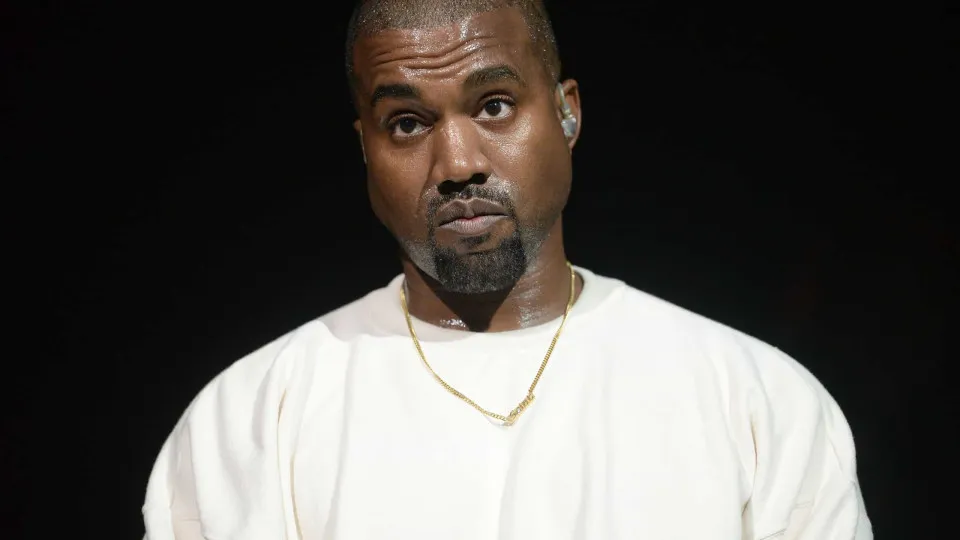 Kanye West teve uma relação com um primo: “Encenávamos o que víamos”