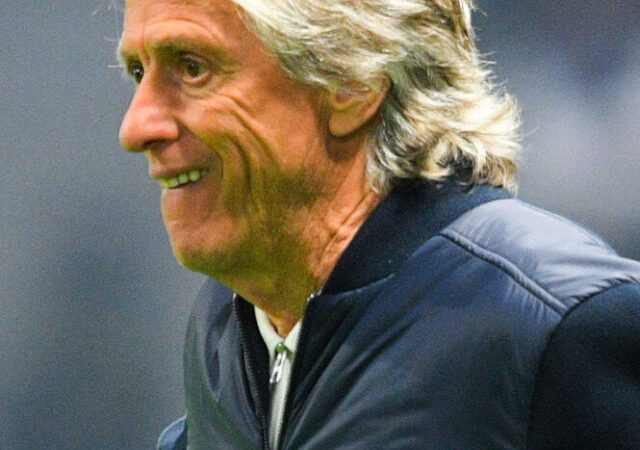 Negociação por novo técnico da seleção brasileira tem novidade