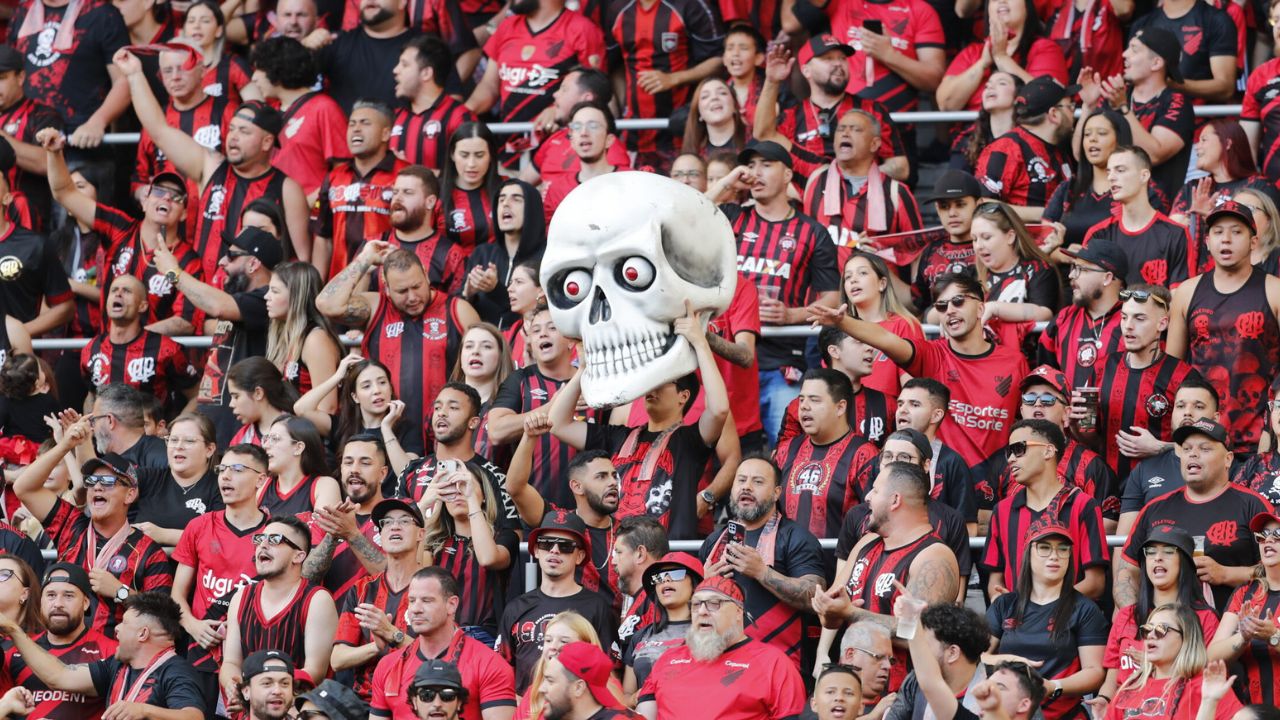 O atleticanismo de Petraglia acabou