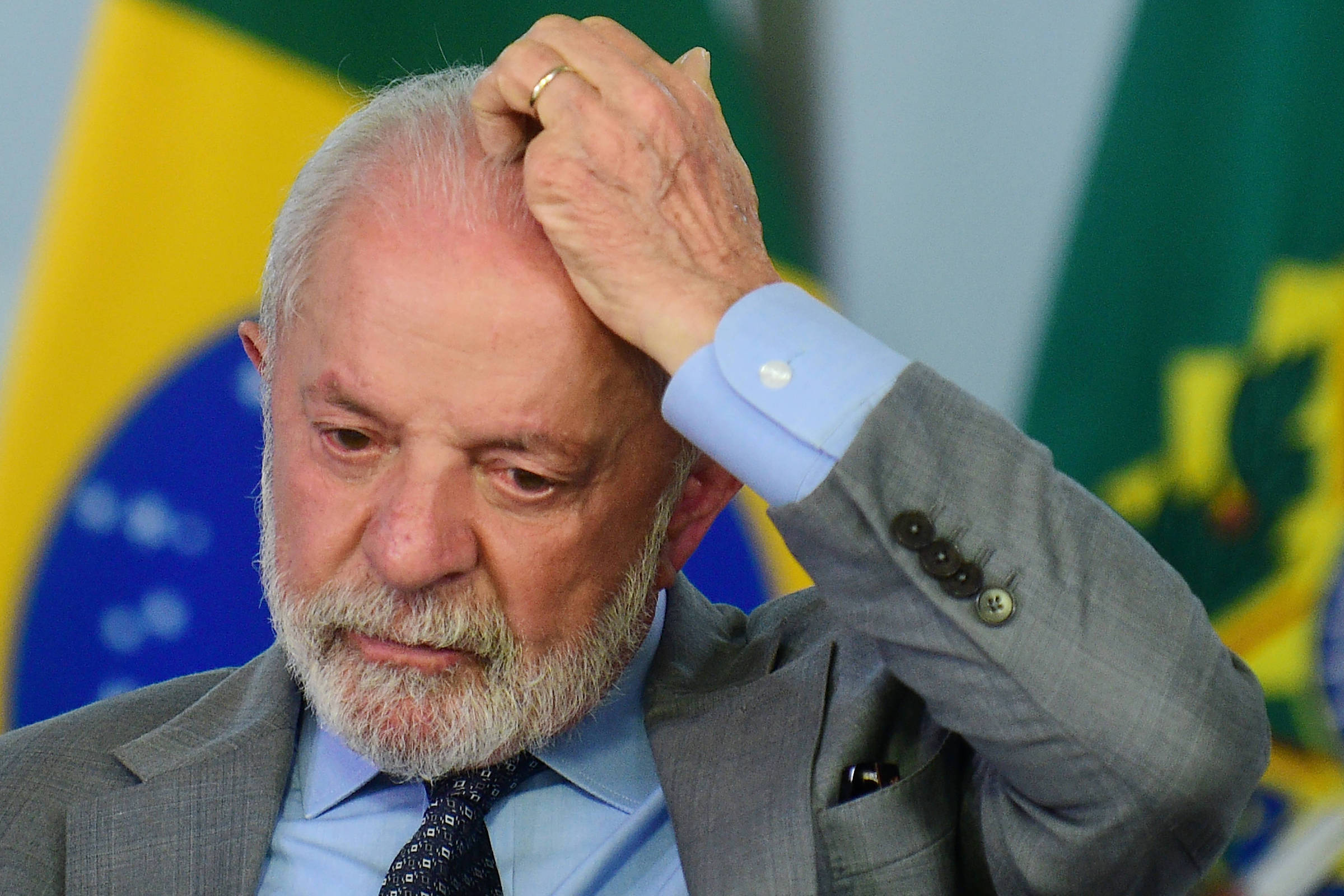 Ofensiva digital da oposição cresce com Collor, fraude no INSS e funeral do papa – 28/04/2025 – Encaminhado com Frequência