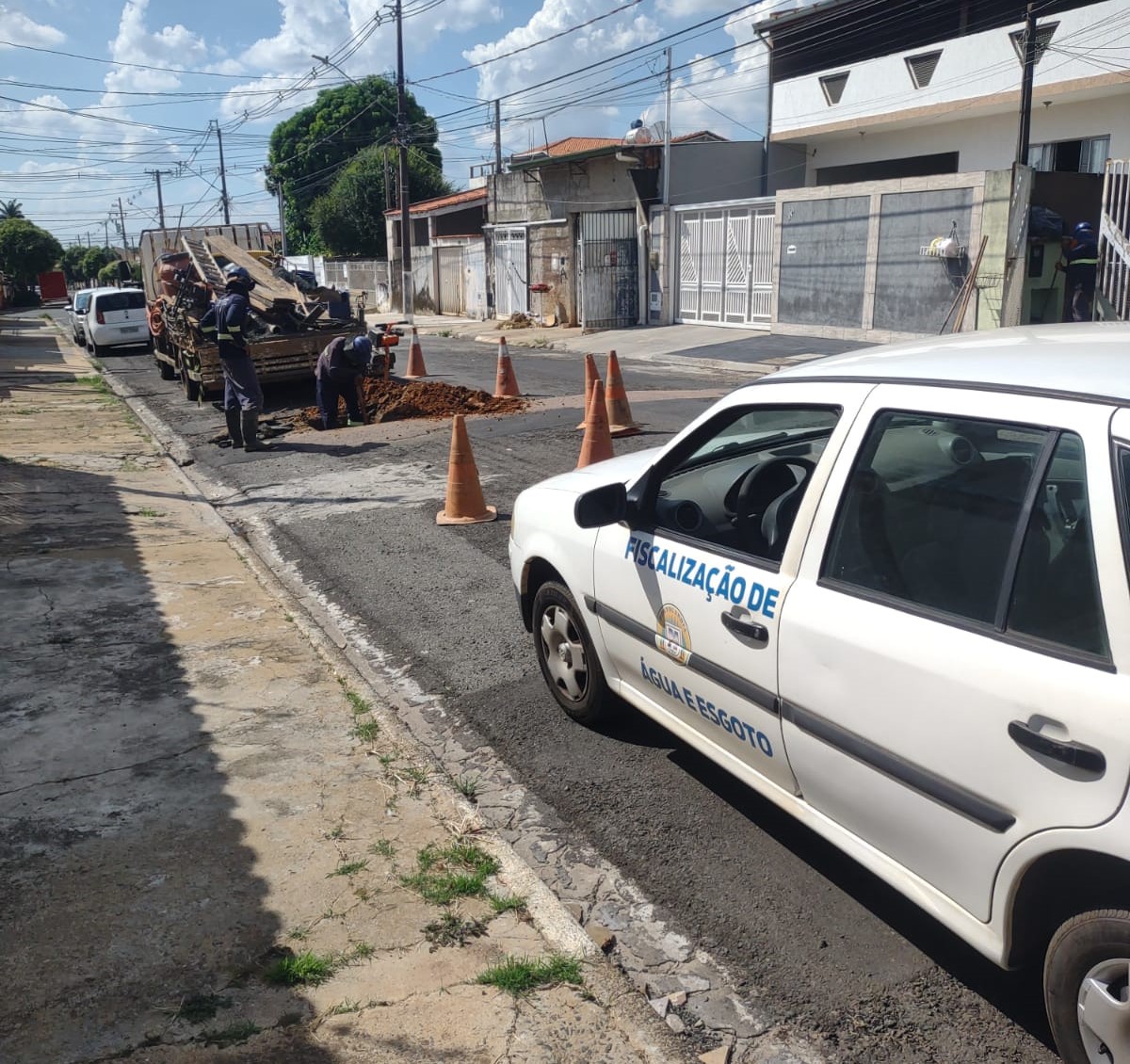 Orientação contra o descarte irregular de esgoto é reforçada no Jardim Amanda e Parque Ortolândia – Jornal Aqui Paulínia