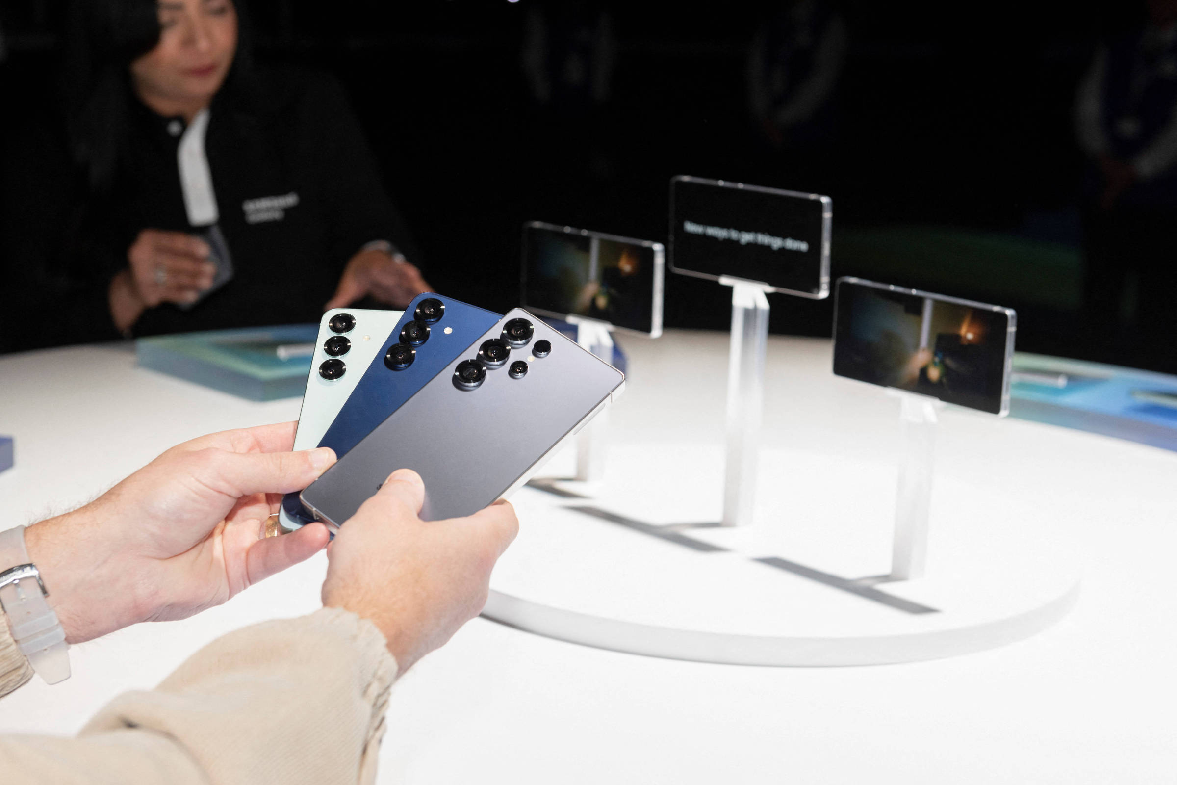 Samsung alerta que tarifas dos EUA afetarão vendas – 30/04/2025 – Mercado