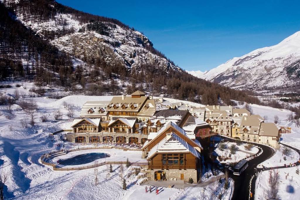Serre Chevalier, na França, une esporte, neve e comodidade – 01/04/2025 – Turismo