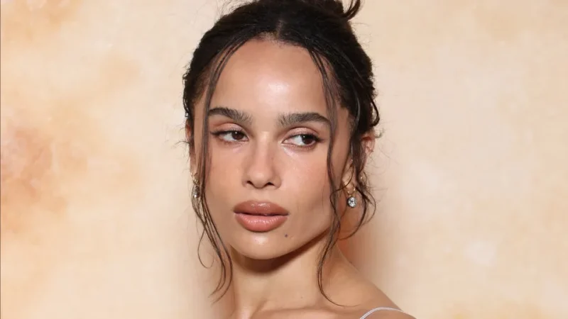 Zoë Kravitz vive romance “em segredo” com famoso ator