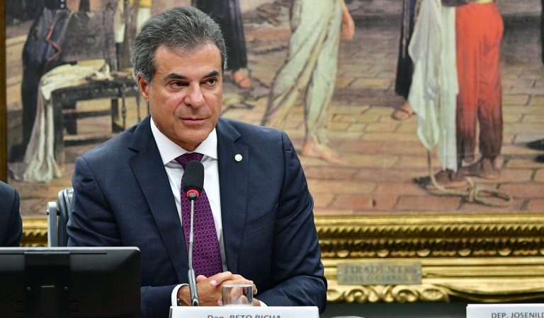 Comissão aprova projeto que altera regras do Programa Nacional de Microcrédito – Notícias