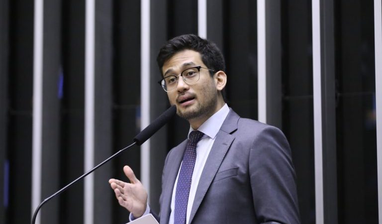 Comissão aprova projeto que favorece adesão de startups a regime tributário simplificado – Notícias