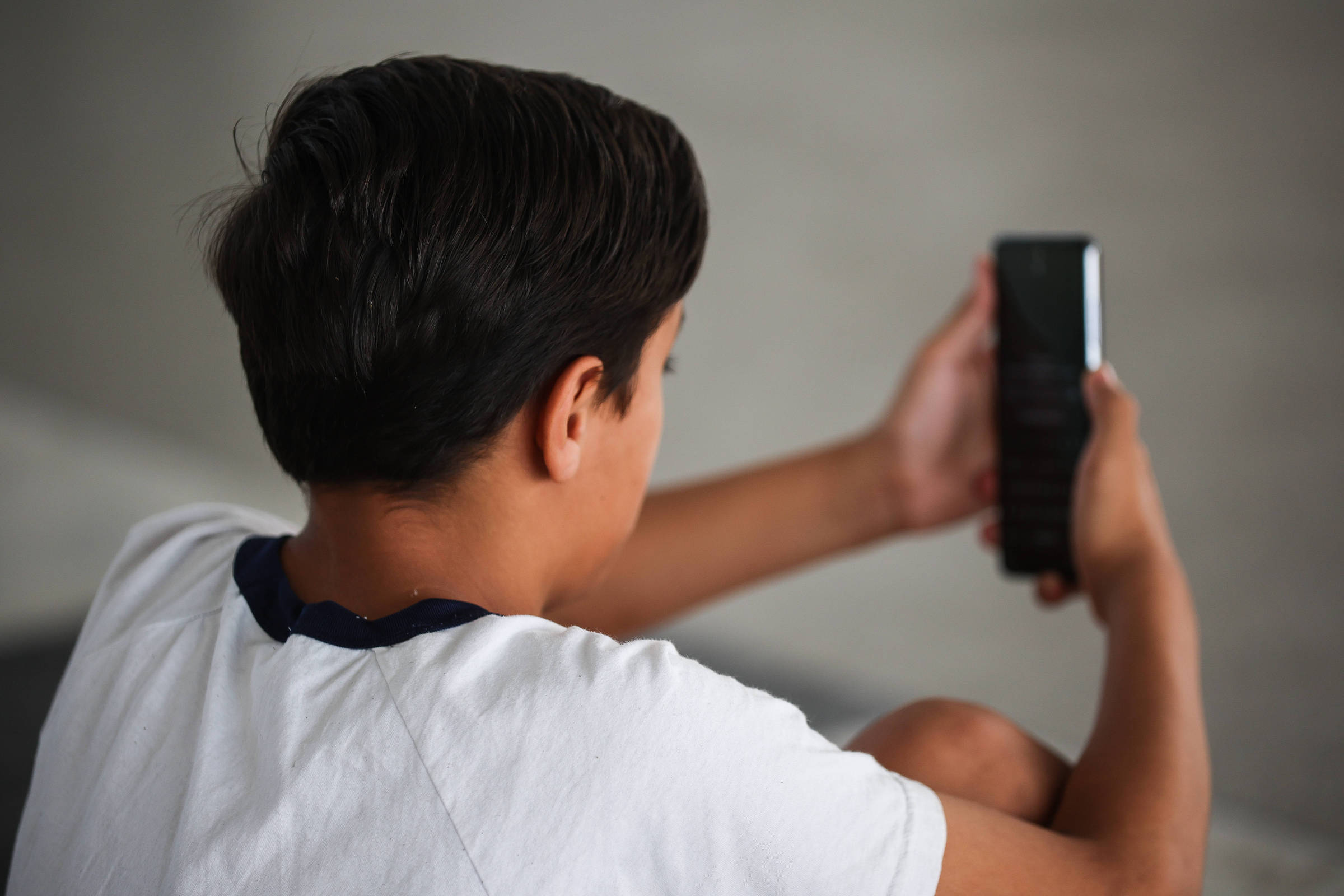 Criança do Brasil está entre as que mais acessam internet – 07/05/2025 – Tec