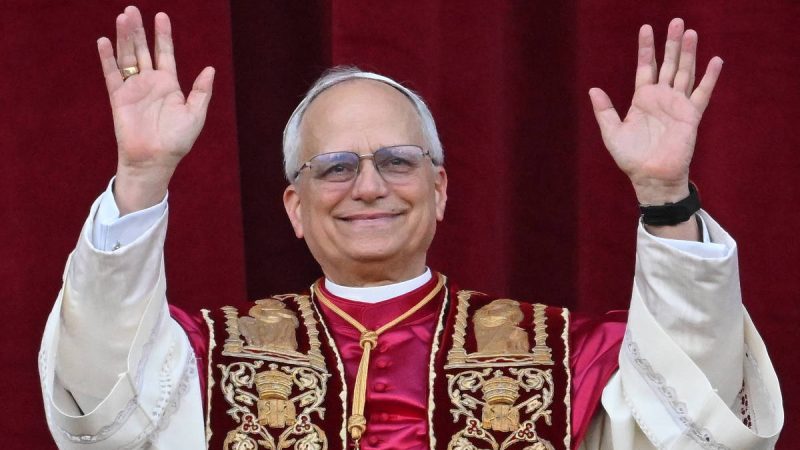 Direita vincula fraude do INSS à indicação do papa Leão 14 – 12/05/2025 – Encaminhado com Frequência