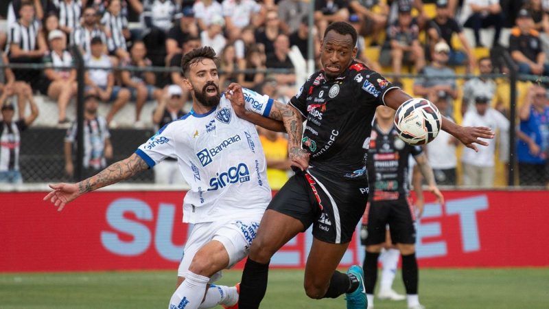 Ex-Coritiba e Paraná, Rodrigo Pastana negocia com o Paysandu