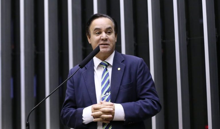 Proposta suspende tributação sobre farelo e óleo de amendoim – Notícias