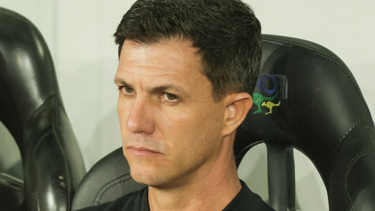 Vexame histórico expõe fragilidades do Furacão