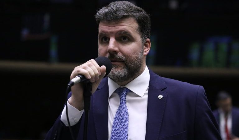 Deputados manifestam-se a favor e contra o projeto sobre licenciamento ambiental – Notícias