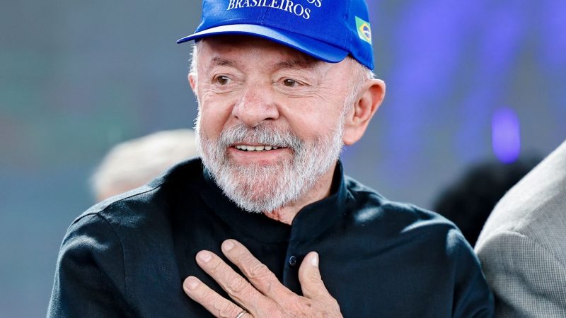 Lula critica jornada 6×1 e defende escala de trabalho “mais flexível”