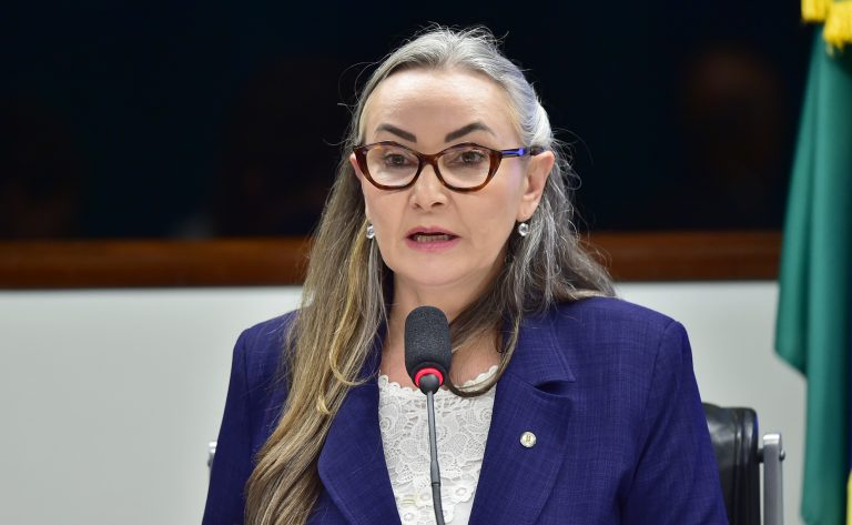 Projeto proíbe bloqueio automático de chaves Pix por irregularidade no CPF ou no CNPJ – Notícias