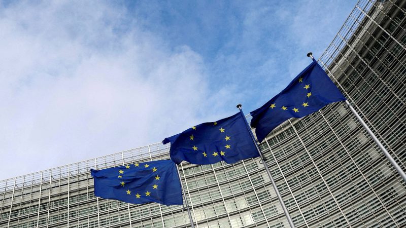 União Europeia apresenta regra para grandes sistemas de IA – 10/07/2025 – Tec