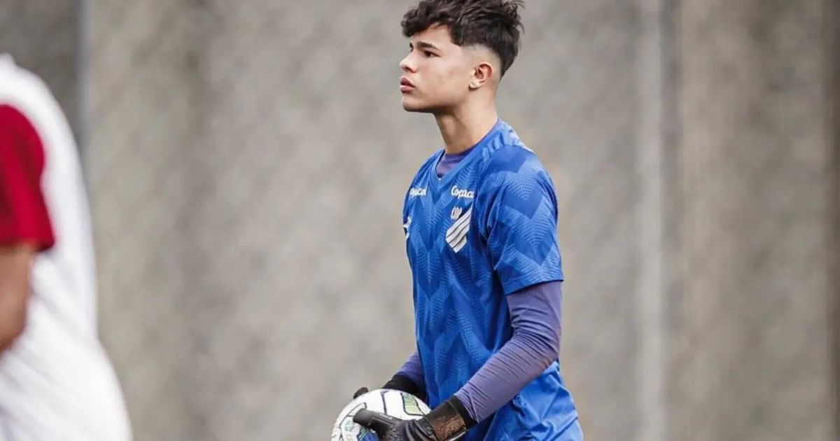 Bruninho Samudio, ex-Athletico, é convocado para a seleção