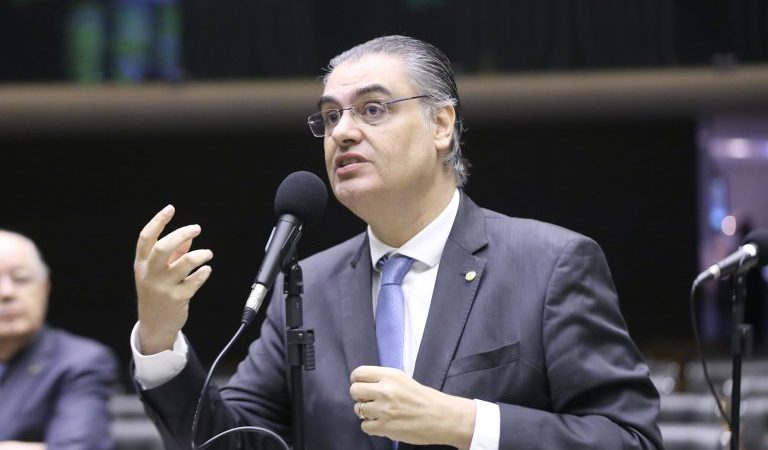 Deputados vão debater ações do Brasil para minimizar efeitos do “tarifaço” dos EUA – Notícias