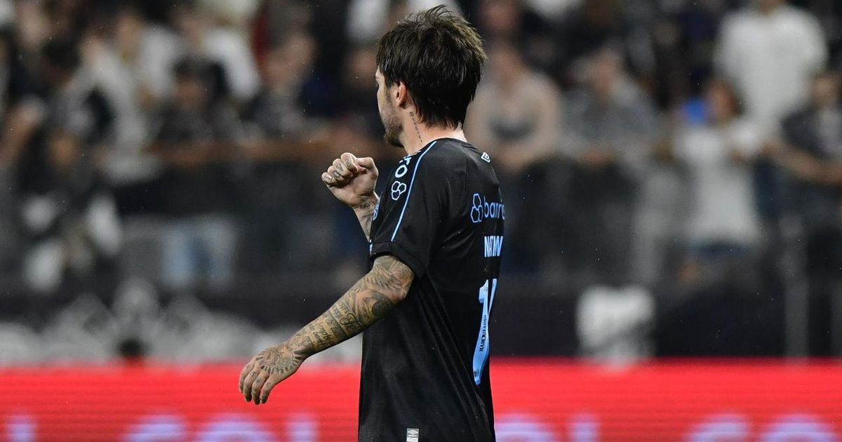 Ex-diretor do Grêmio detona promessa revelada pelo Athletico