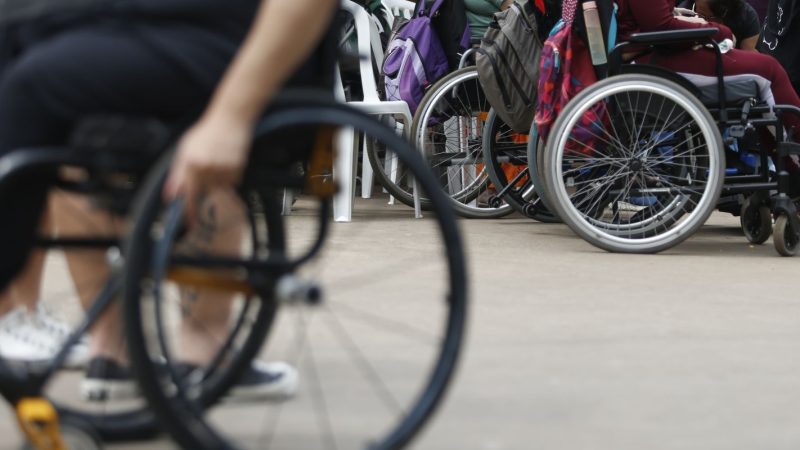 Feira online tem 7 mil vagas de emprego para pessoas com deficiência