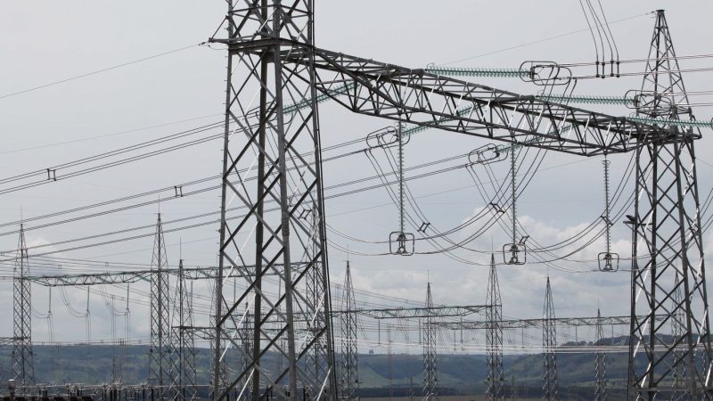 Hitachi anuncia nova fábrica visando data centers e energia renovável