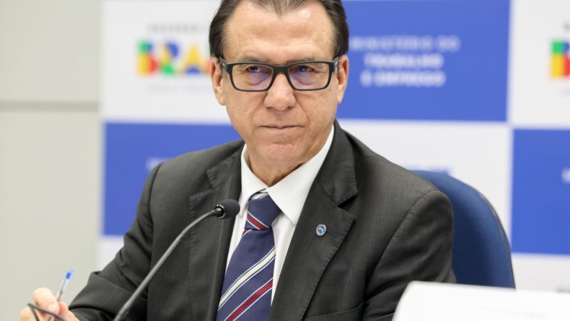 “O mundo não vai acabar”, diz Luiz Marinho sobre tarifaço dos EUA