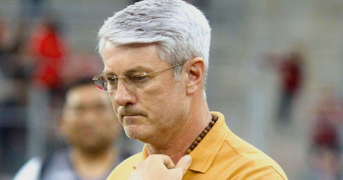 Odair demitido? O que o Athletico planeja para a sequência da Série B