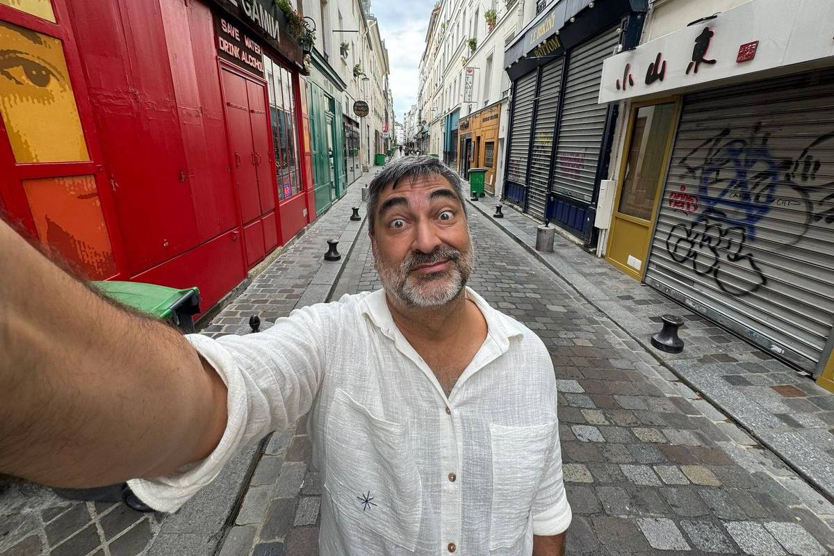 Paris fantasma: ruas desertas e comércios de férias – 13/08/2025 – Zeca Camargo