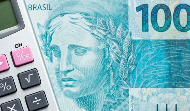 Salário mínimo de 2026 será de R$ 1.631, com aumento de 7,44% – Notícias