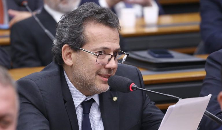 Subcomissão especial debate política federal de isenções e benefícios fiscais – Notícias