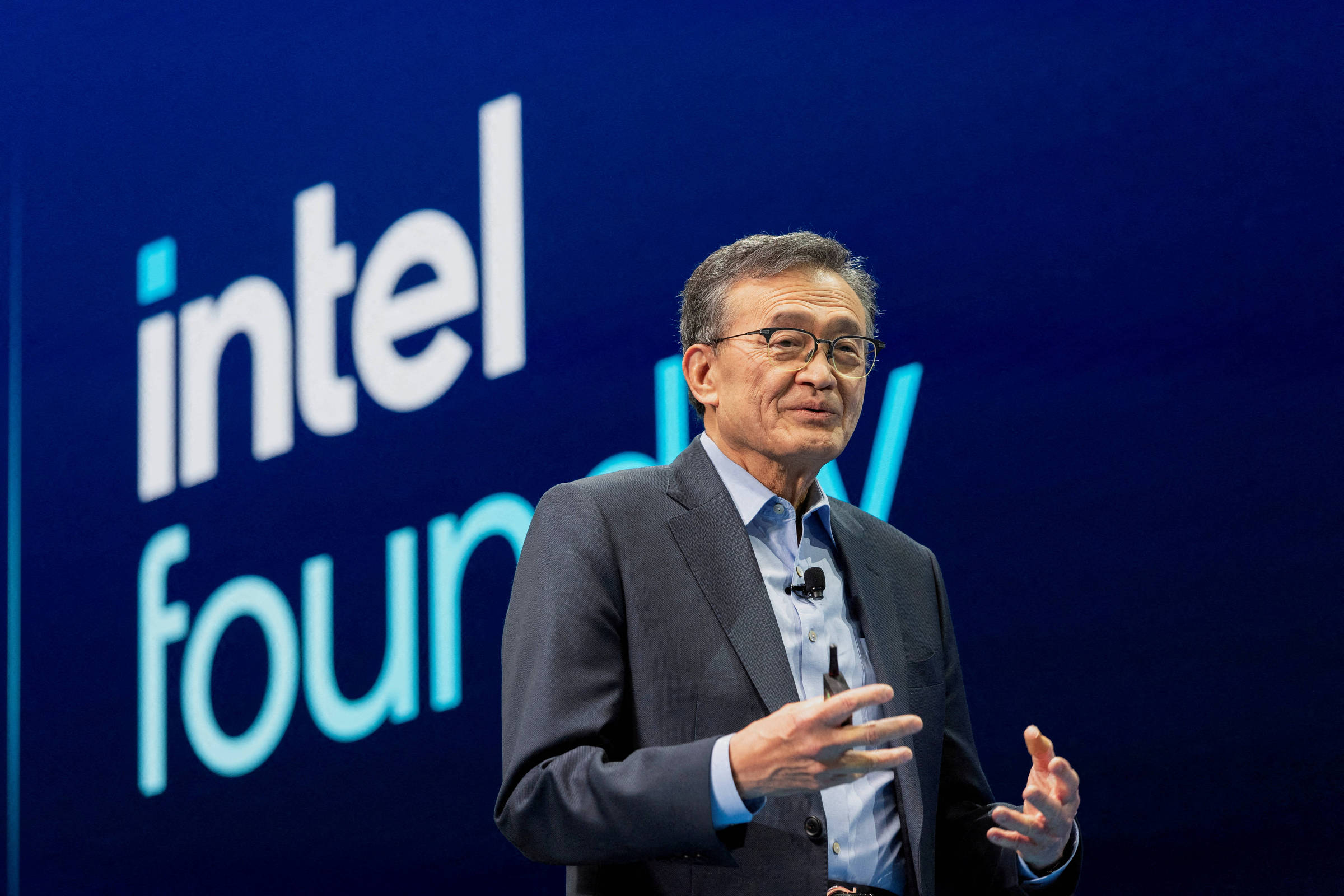 Trump pede renúncia de CEO da Intel por laços com a China – 07/08/2025 – Mercado