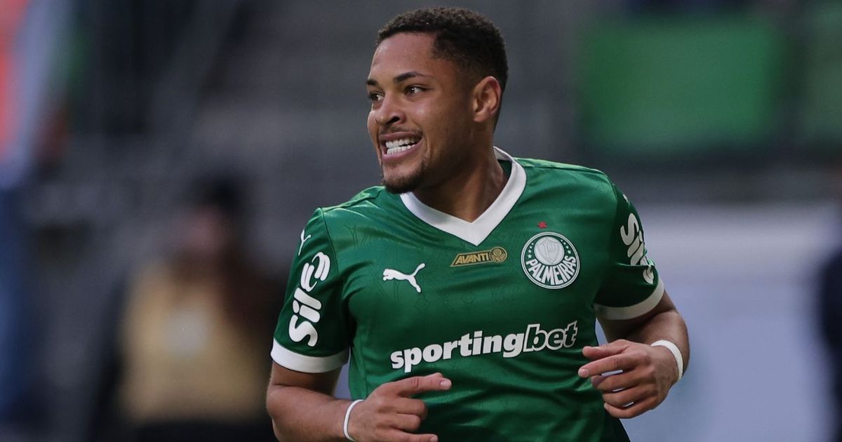 Vitor Roque deixa jornal espanhol assustado