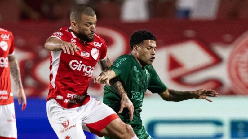 árbitro justifica na súmula expulsão do volante Filipe Machado