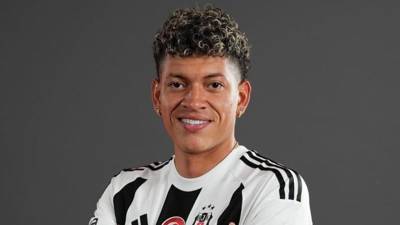 saiba por que Elan Ricardo não jogou no Besiktas