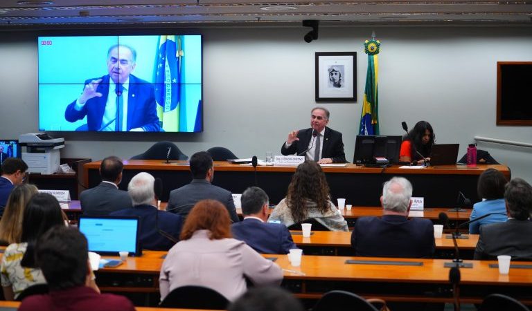 Especialistas defendem na Câmara novo marco regulatório para portos secos e centros logísticos – Notícias