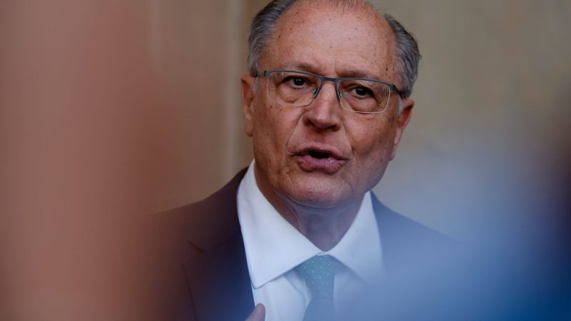 Brasil venderá 6 milhões de barris de petróleo à Índia, diz Alckmin