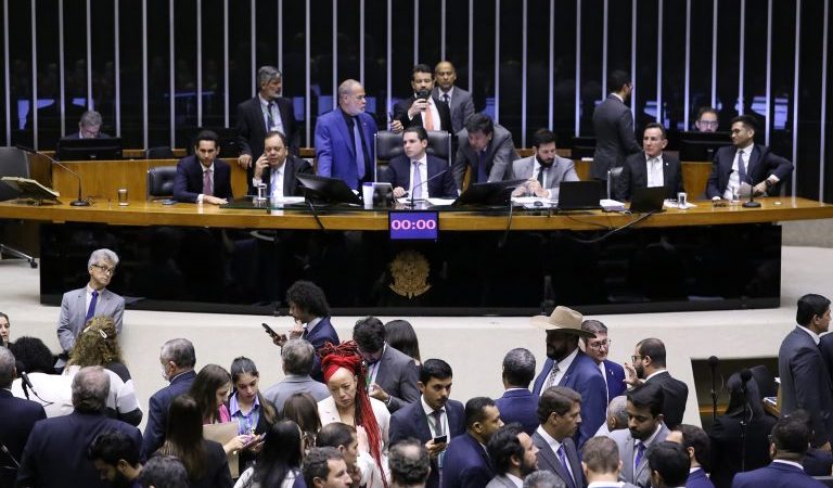 MP sobre tributação de investimentos é retirada de pauta e perde a validade – Notícias