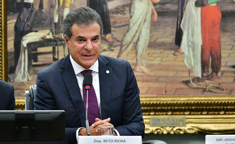 Comissão aprova possibilidade de negociar dívida tributária de microempreendedor individual – Notícias