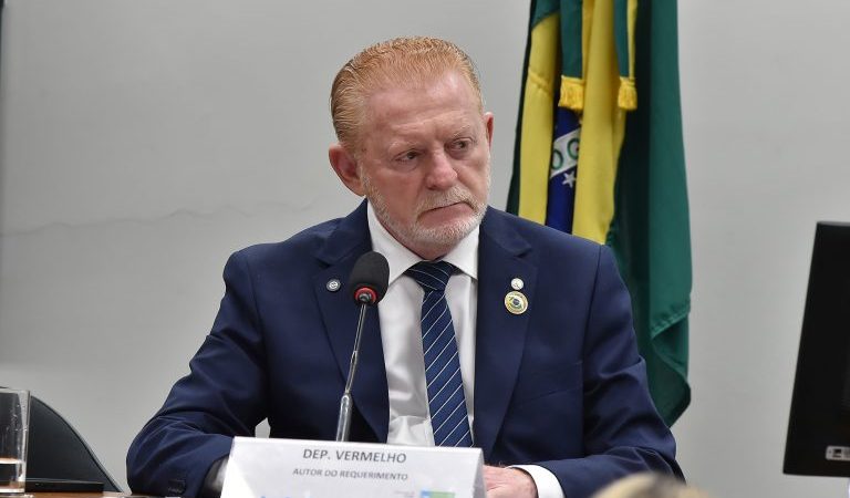 Comissão de Turismo aprova proposta que flexibiliza cadastro de meios de hospedagem – Notícias