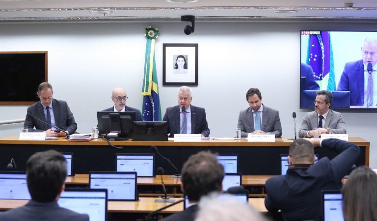Especialistas pedem marco legal permanente para política industrial no Brasil – Notícias