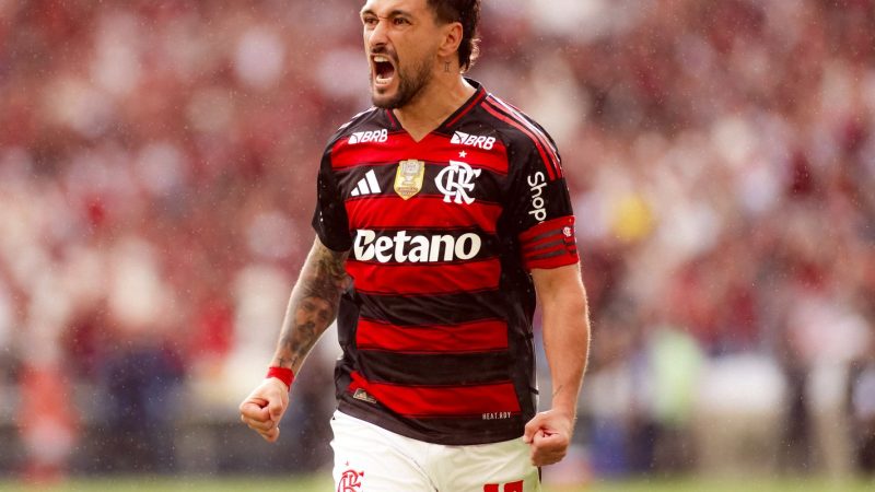 Flamengo vence no Maracanã e empata em número de pontos com Palmeiras