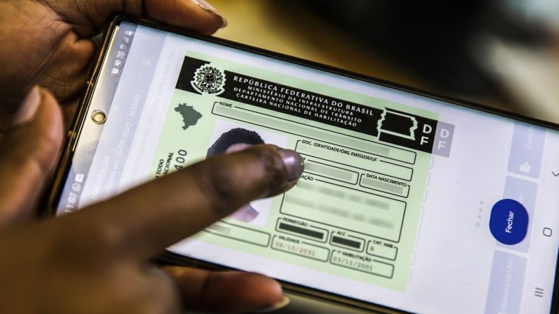 Governo lança consulta sobre fim da exigência de autoescola para CNH