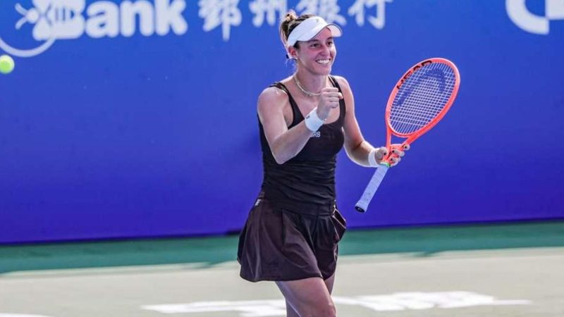 Luisa Stefani retorna ao top 20 e comemora inédita vaga no Finals